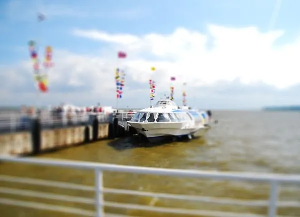 Hydrofoil to Peterhof