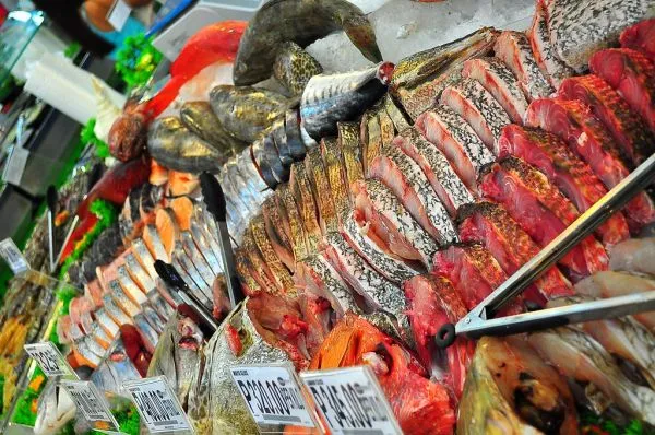 Fresh seafood by the kilo