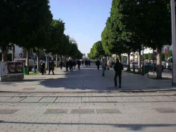 Avenue Habib Bourguiba