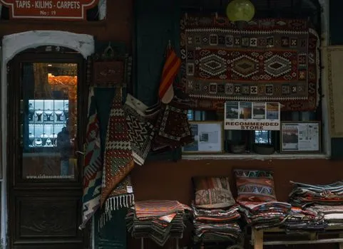 Carpet and kilim weaving