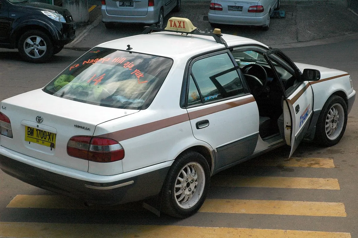 Taxi