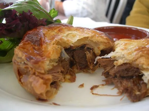 Pie and pastry shops