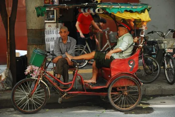 Buses to Leshan and Emei