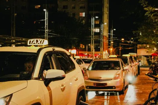 Service taxis