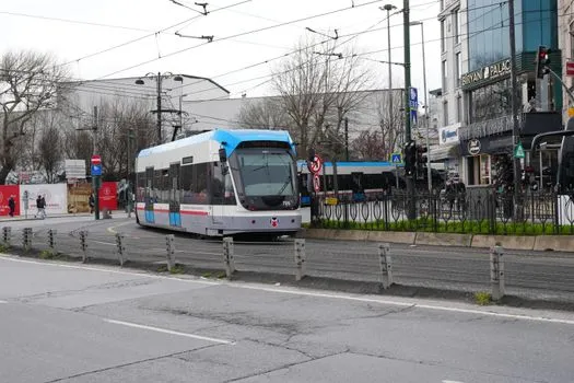 T1 tram