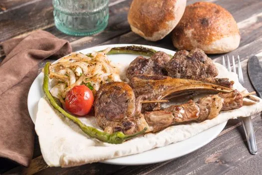 Şiş köfte and kebap