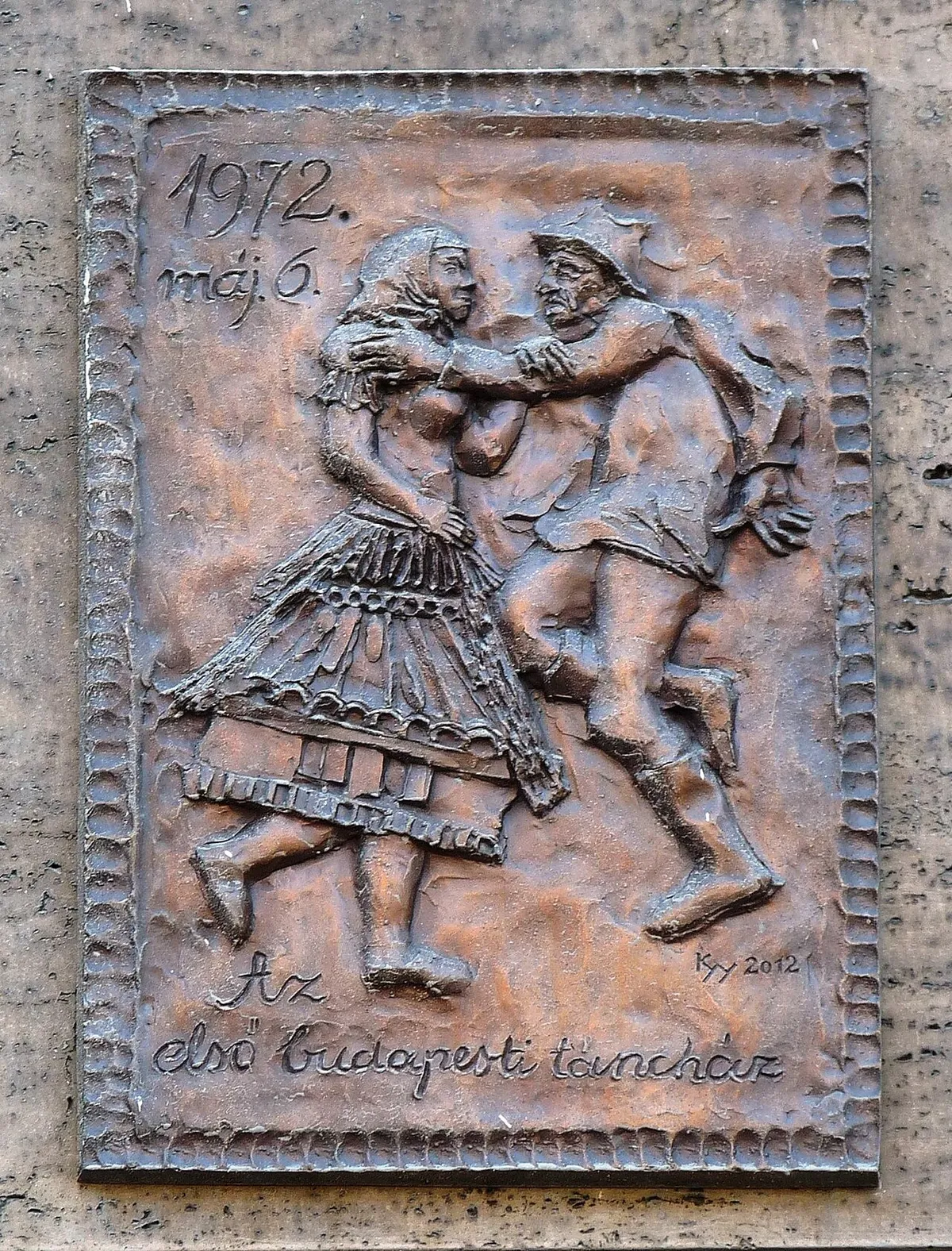 Folk dance houses (táncház)