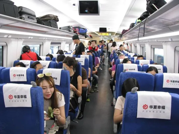 Intercity rail to Guangzhou