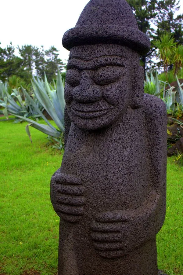 Dol hareubang