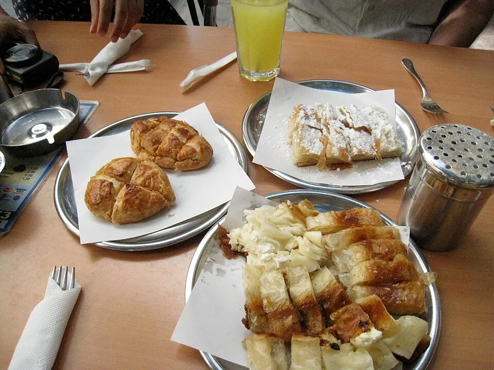 Turkish breakfast (kahvaltı)