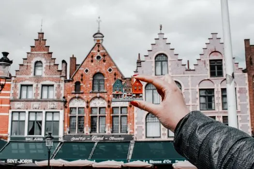 Trains to Bruges and Ghent