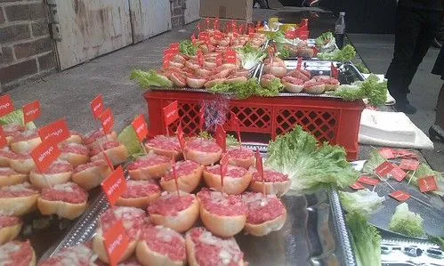 Mettbrötchen