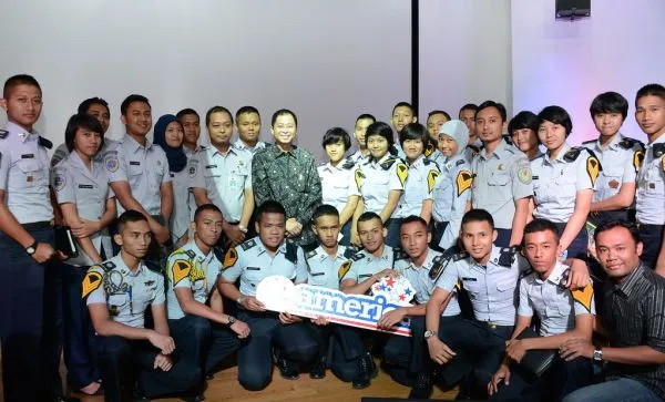 Commuter rail (KRL)
