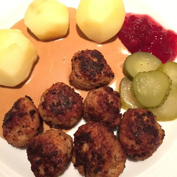 Köttbullar