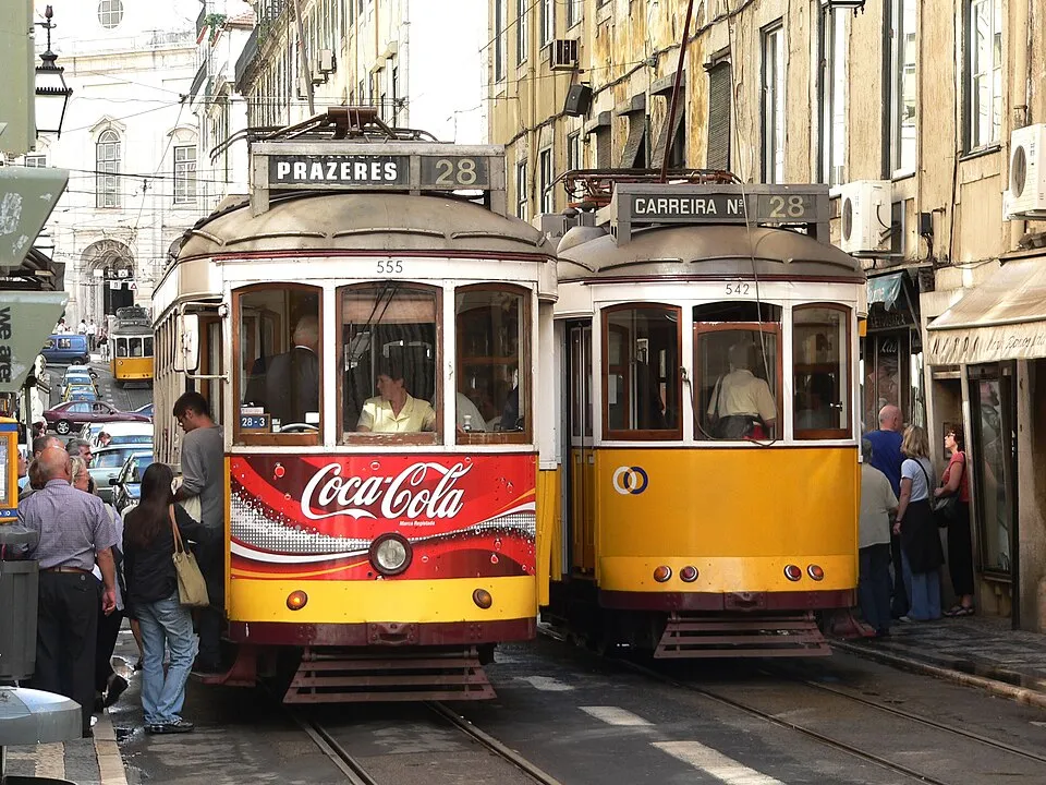 Tram 28