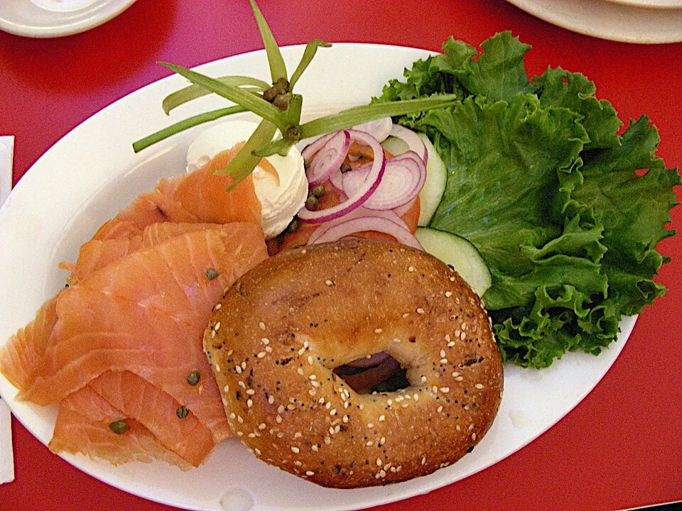 Bagel with lox and cream cheese