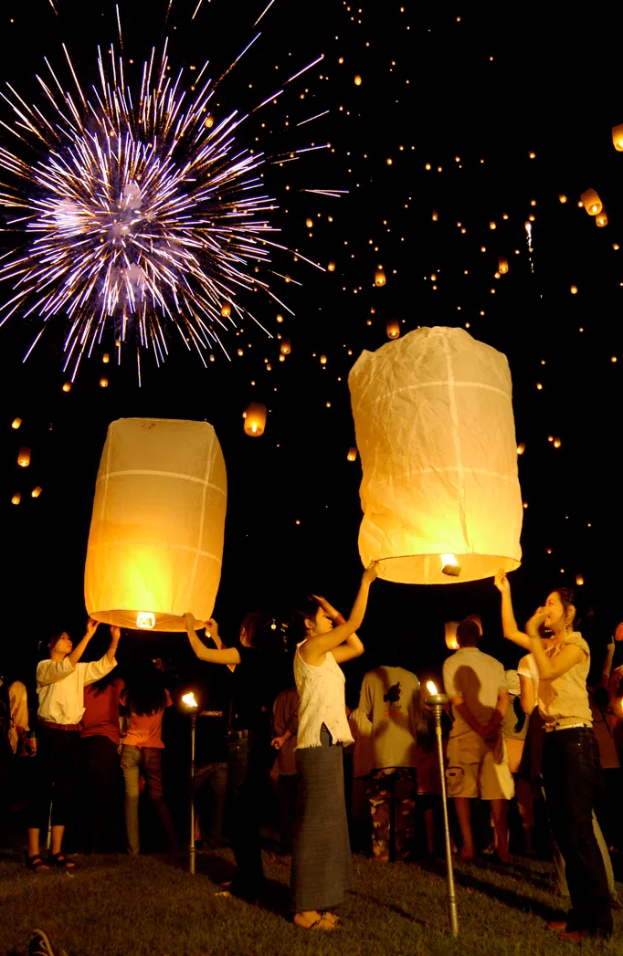 Yi Peng lantern festival