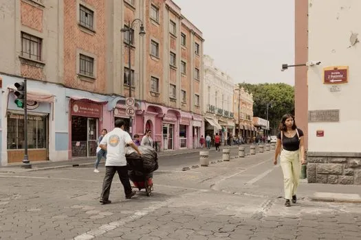 Walking Roma and Condesa
