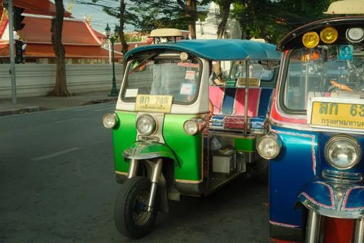 Tuk-tuk