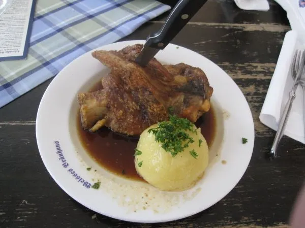 Schweinshaxe