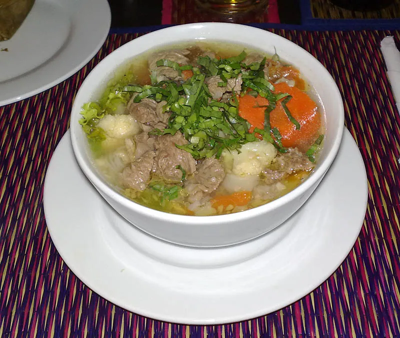 Nom banh chok