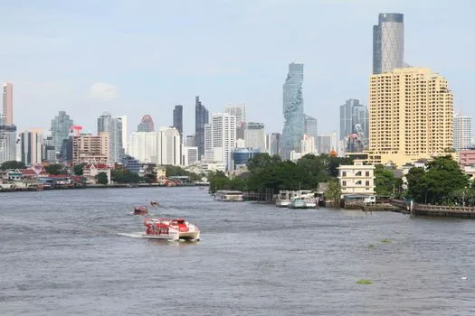 Chao Phraya express boat