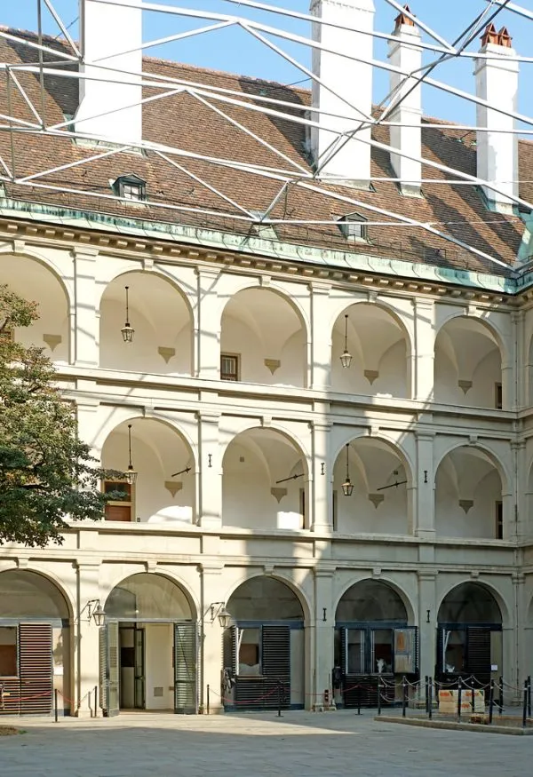 Hofburg and the Spanish Riding School