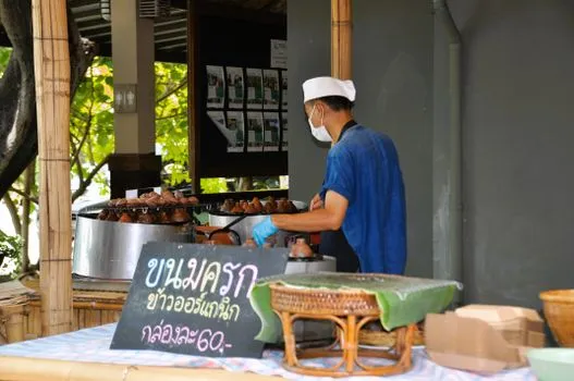 Khanom jeen nam ngiao
