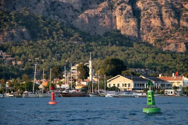 Boat transfers and water taxis