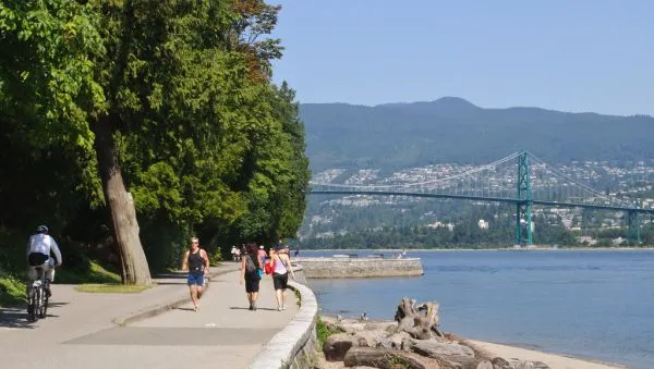 Walking the seawall