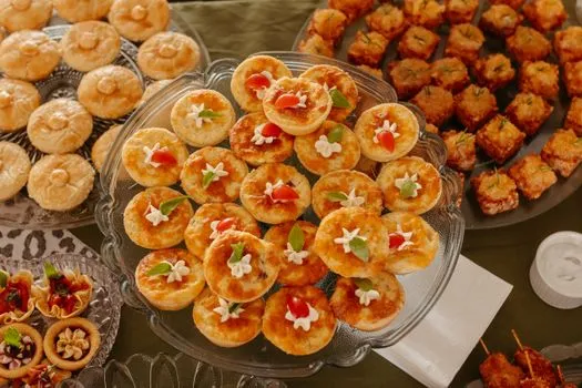Koeksisters and melktert