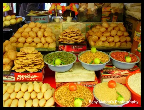 Bhelpuri on the beach