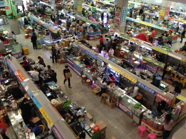 Huaqiangbei electronics market, Shenzhen