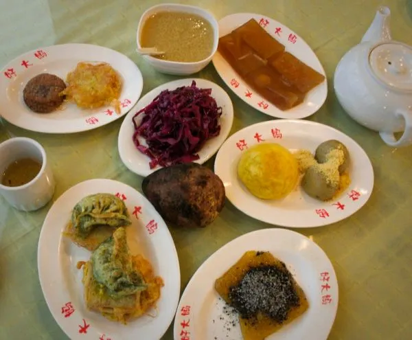 Stuffed Li River snails