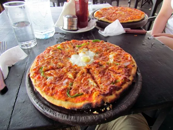 Zanzibar pizza