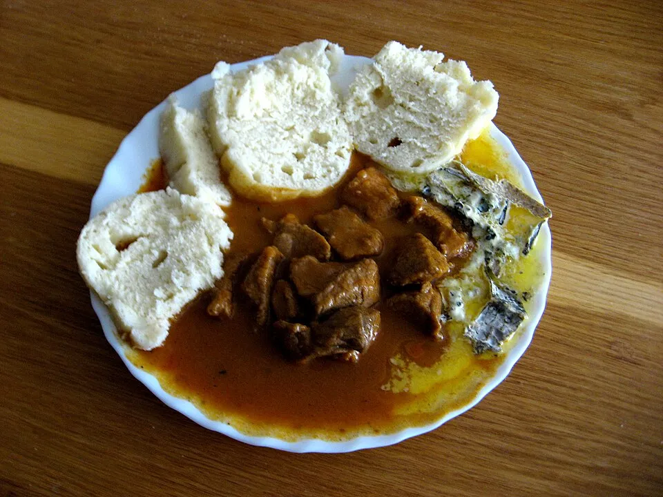 Goulash with dumplings